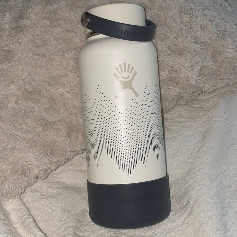 LIMITED EDITION HYDRO FLASK
